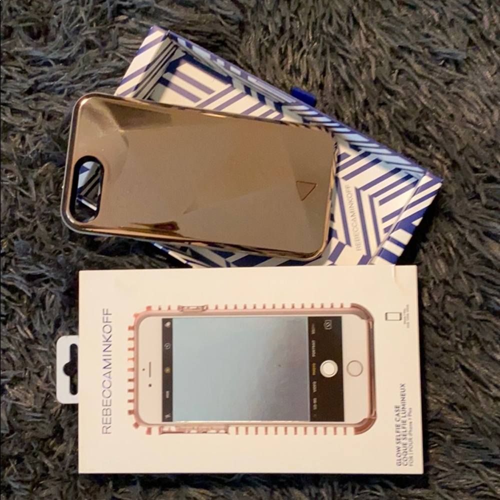Rebecca Minkoff glow selfie case